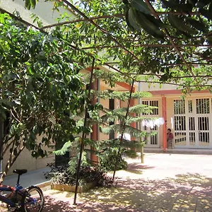 Hostel Manuhie Backpackers