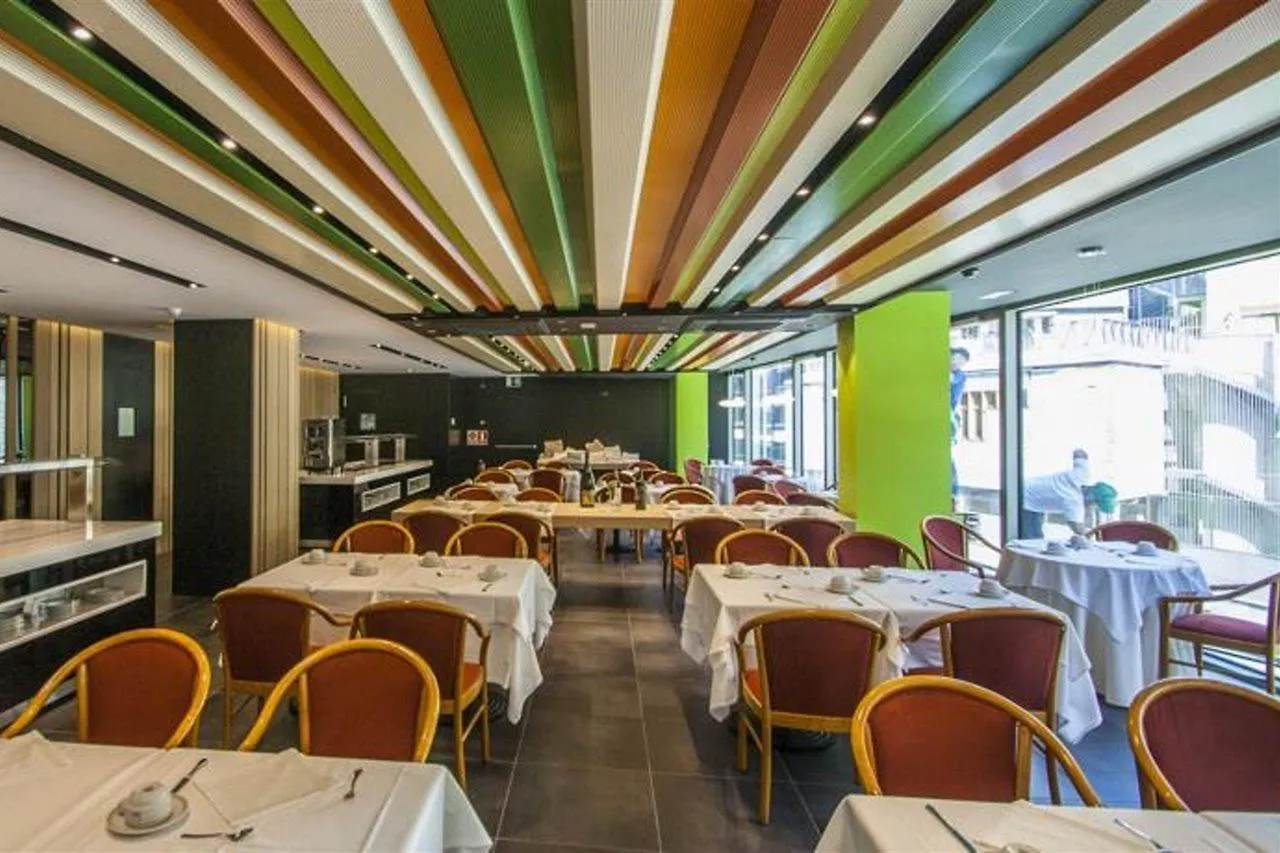 Hotel Metropolis Andorra la Vella 4*,